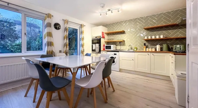 Коттедж Deals 6BR House Contractor Group Stay Clayton
