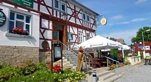 Gasthaus & Pension Zur guten Quelle, Prenota Hotel Molsdorf Luther Trail