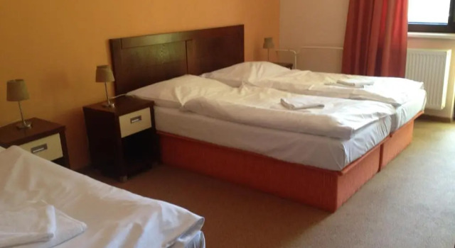 Люкс Garni Hotel Cosmopolitan