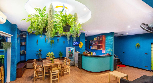 Кровать в общем номере с видом на город BGW Phuket - Hostel