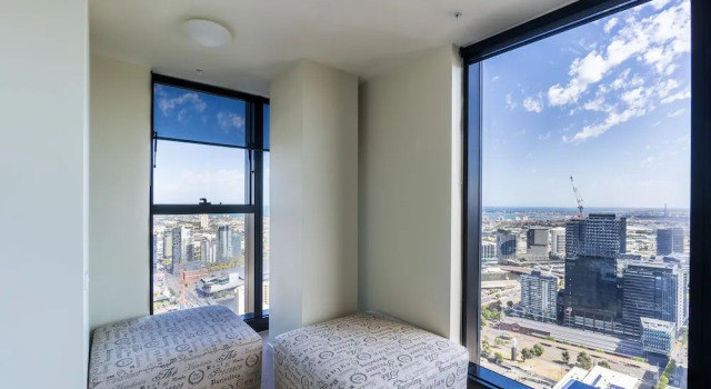 Апартаменты Deluxe StayIcon Serviced Apartment On Collins