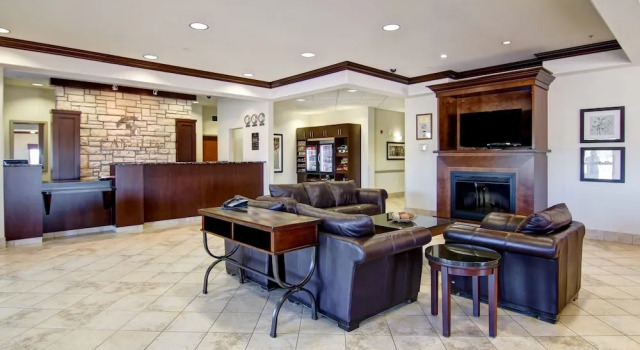 Canalta Hotel Melfort, Rezerwuj Hotel Melfort Saskatchewan
