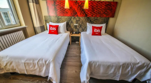 Ibis Changchun FAW Group Hotel, Rezervovat Hotel Čchang-čchun 