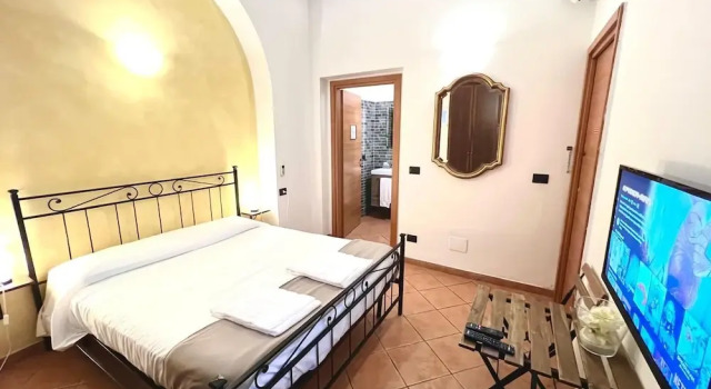 Двухместный номер Standard Guest House Virginias Rooms-Private free Parking and Top Carignano District