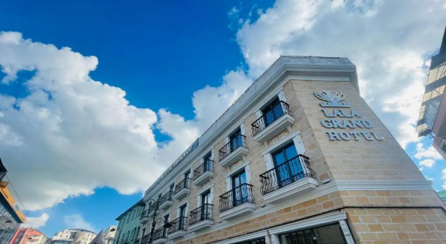 Lala Grand Hotel