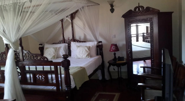 Asmini Palace Hotel