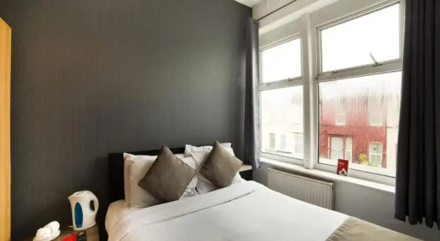 Bank St Hotel, Забронировать Отель Отели Блэкпул 3 звезды, рядом с Конференц-центр Winter Gardens, 3*