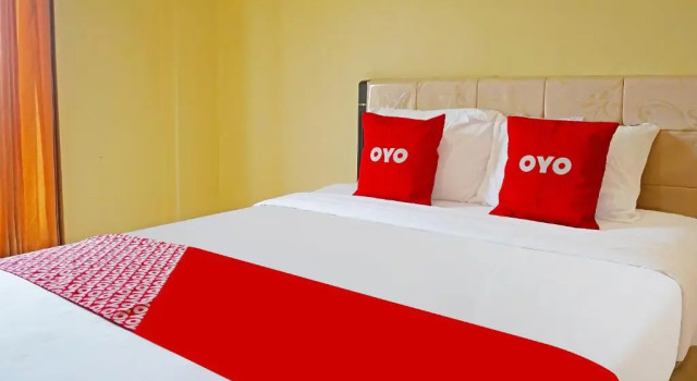 Lüks oda Oyo 91580 Kost Bougenville Syariah