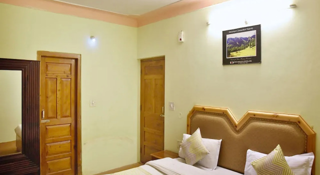 OYO 10268 New Manali INN, Забронировать Отель Отели Манали с завтраком, Завтраки