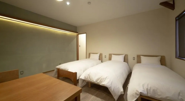 cafe & stay CASTANA, Book Hotel Hoteller i Koshinetsu med parkering, Parkering