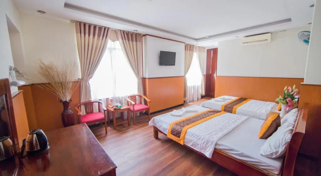 Номер Deluxe Ngoc Huong Hotel