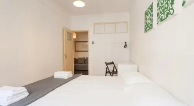 Bed at Lisbon Graça, Забронировать Отель Отели Лиссабона 3 звезды, рядом с Рештаурадориш, 3*