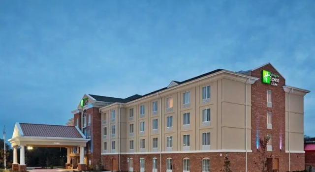 Номер Deluxe Holiday Inn Express Hotel & Suites Greensboro - Airport Area by IHG