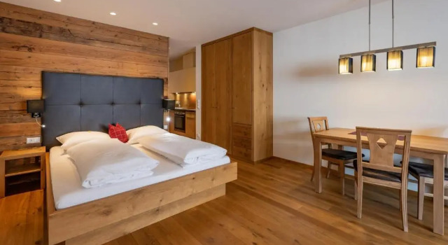 Студия Alphus Appartements