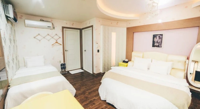 Hole in one Hotel, Rezervați Hotel Sacheon Gyeongsangnam-do