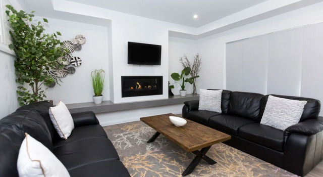 Two Ten Luxury CBD Accommodation, Забронировать Отель Отели Уогга-Уогга 3 звезды, рядом с Национальная галерея изделий из стекла, 3*