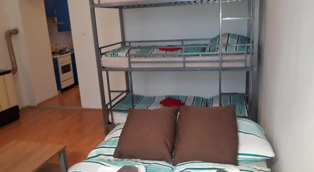 Monteapartments Vienna Belvedere 10 minutes to downtown, Book Apartment Cheap Hotels in Vienna, near Belvedere 21
