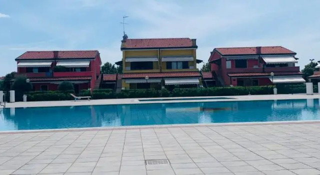 Villaggio Cristina, Забронировать Отель Каорле Линьяно-Ривьера