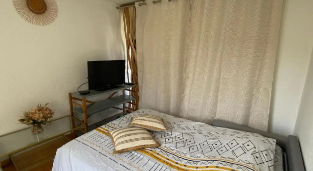 Апартаменты Saint Tropez Spacieux Appartement La Florida