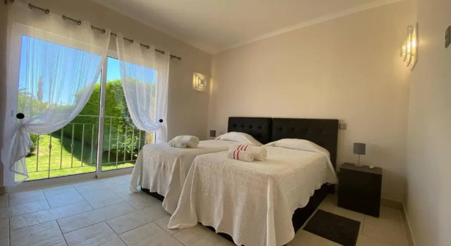 Villa "Oasis"- C, Забронировать Вилла Отели Албуфейра 3 звезды, рядом с Пляж Эваристо, 3*