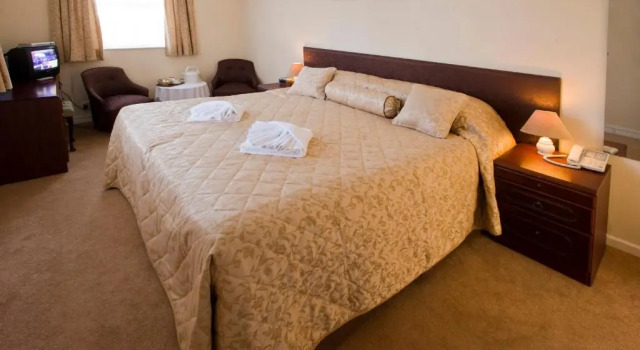 Семейный номер Standard Bourne Hall Country Hotel