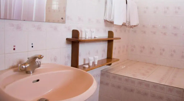 Номер Standard Jacaranda Lake Elementaita Lodge