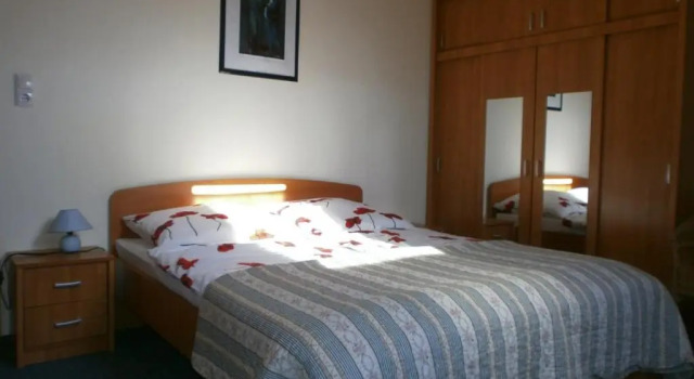 Fehér Rózsa Apartman, Buchen Sie Ferienwohnung Cserszegtomaj 