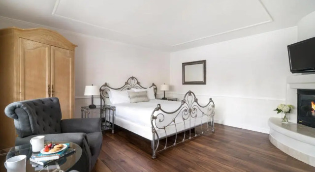 Двухместный номер Deluxe Coachmans Inn, A Four Sisters Inn
