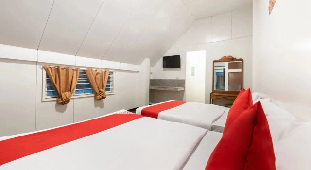 The Peak Pines Pension by OYO Rooms, Book Hotel Baguio 