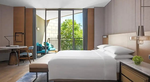 Номер Standard с балконом и с видом на сад Xiamen Marriott Hotel & Conference Centre