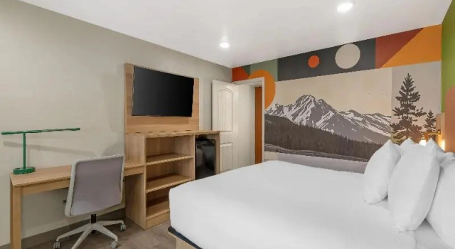Номер Standard с балконом Best Western Plus Clocktower Inn