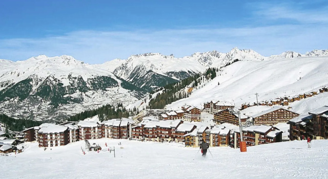 Plagne Villages 1 (LAP415), Prenota Hotel Hotel a Rodano-Alpi con parcheggio, Parcheggio