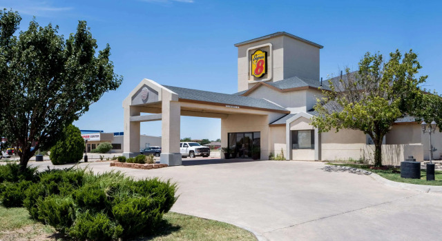 Super 8 by Wyndham Midland