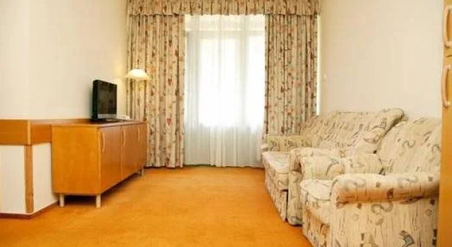 Thermal Hotel Harkany, Забронировать Отель Отели Бараньей 4 звезды, 4*