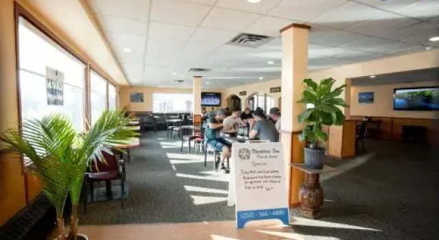 Premier Mountain Lodge and Suites, Buchen Sie Hotel Valemount 