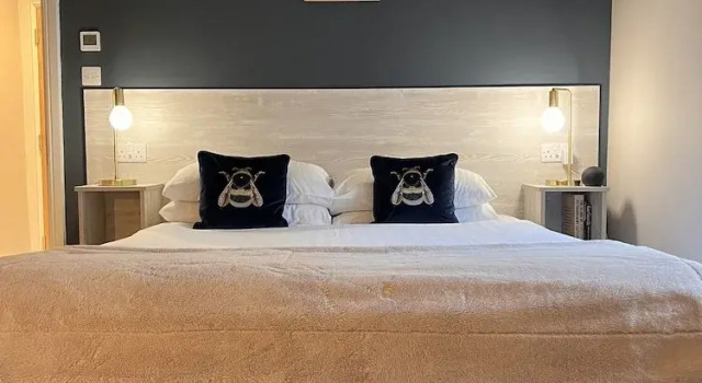 Студия Superior Amadeus Apartments