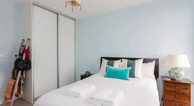 Eclectic 2 Bedroom Apartment in Shoreditch With a Balcony
