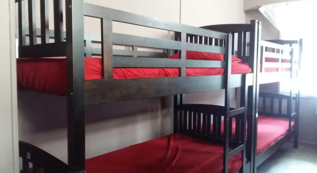 Кровать в общем номере (мужской номер) Ranau Backpackers Hostel
