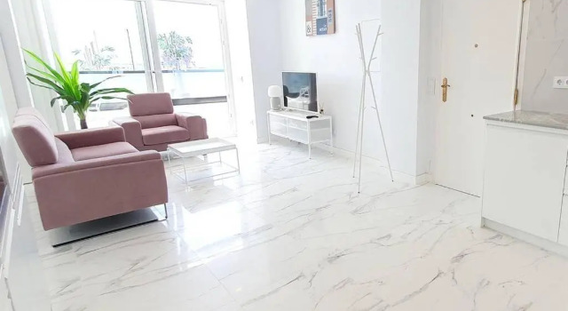 Коттедж SKOL 645. Exclusive Three Bedrooms Apartment with Sea Views