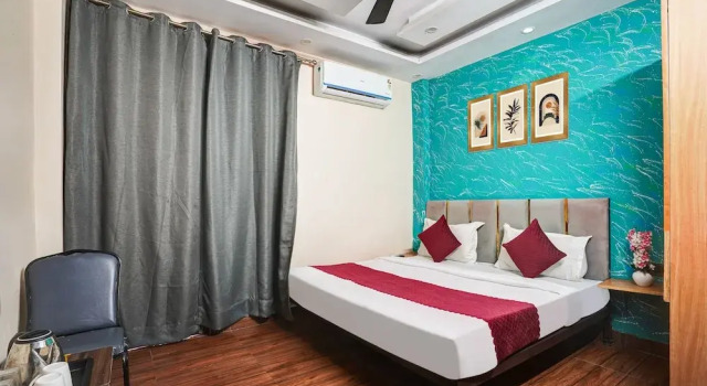 Hotel Twamev Couple Friendly Laxmi Nagar, Забронировать Отель Отели Нью-Дели с парковкой, Парковка