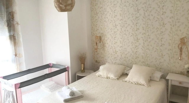 Apartamentos Trebol, Забронировать Апартаменты/квартира Отели Санхенхо с парковкой, рядом с Пляж Silgar, Парковка