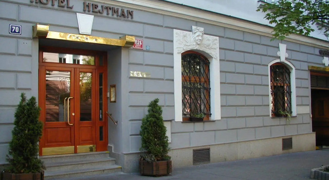 Hejtman, Rezervovat Hotel Hotely v Praha se snídaní, poblíž Flora Subway Station, Snídaně