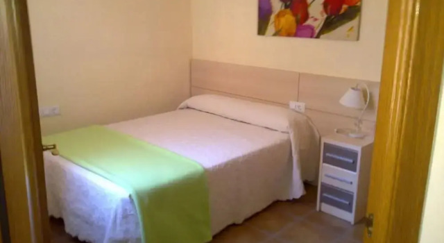 Apartment 1 Person - 1, Забронировать Апартаменты/квартира Алькой провинция Аликанте, рядом с Часовня Мария Ауксилиадора