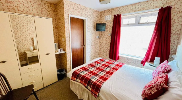 Sea Side Hotel