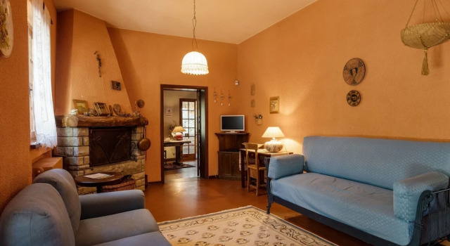 Вилла Tuscan Castle View Grand Villa