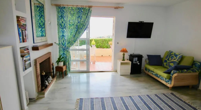 Polarsol 3 Townhouse in Club la Costa by Rafleys, Забронировать Апартаменты/квартира Апартаменты Фуэнхирола, рядом с Пляж Эль-Кастильо, Апартаменты/квартира
