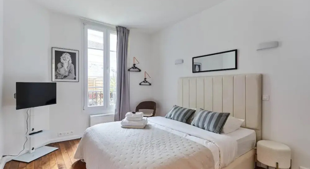 Апартаменты Charming 1 Bedroom Apartment Eiffel Tower