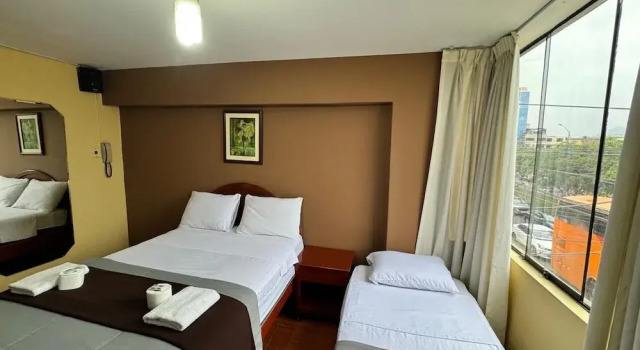 Четырёхместный номер Standard La Posada del Rey - Lima Airport Hostel