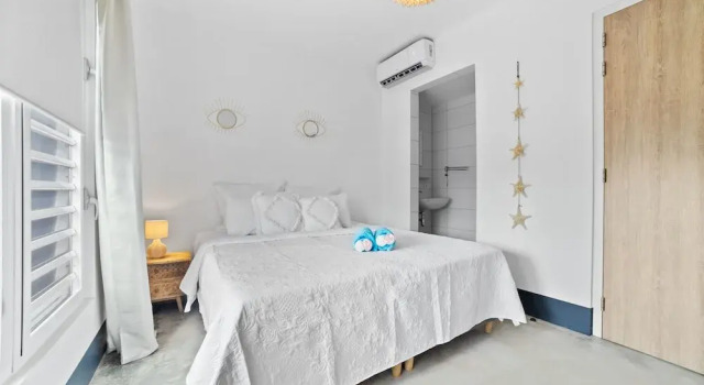Kas Azul - New water front villa with private pool, Забронировать Дом для отпуска Коттеджи Кралендейк, Коттедж