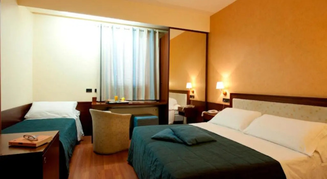 Трёхместный номер Standard Hotel Montreal